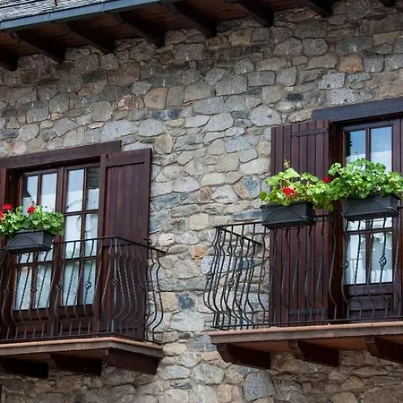 Sisquet Apartaments Erill la Vall Zewnętrze zdjęcie